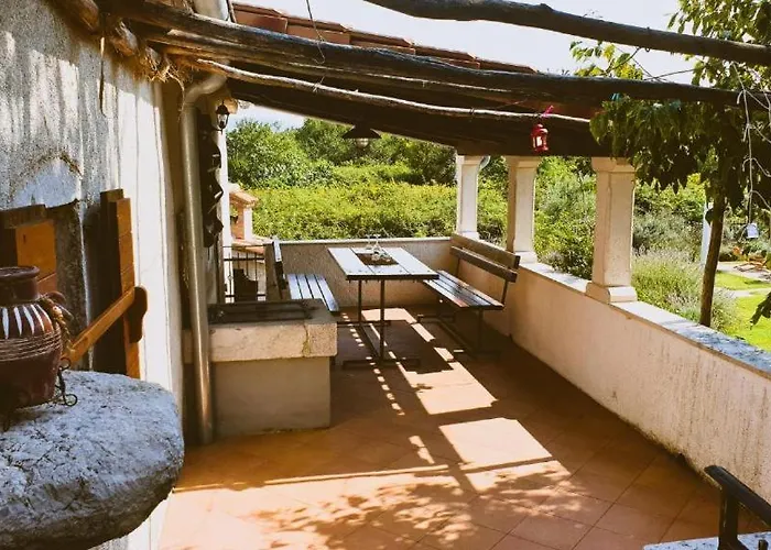 Risika Nyaraló Vrbnik